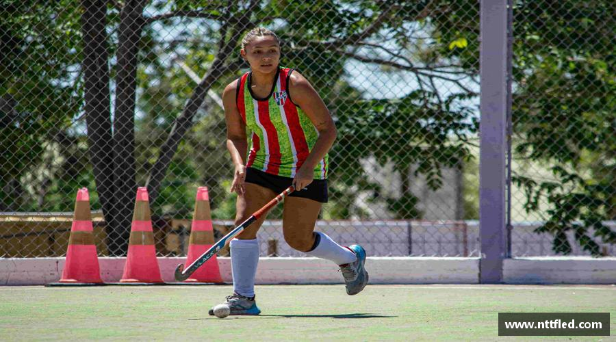 acMilan追求卓越，创造传奇！